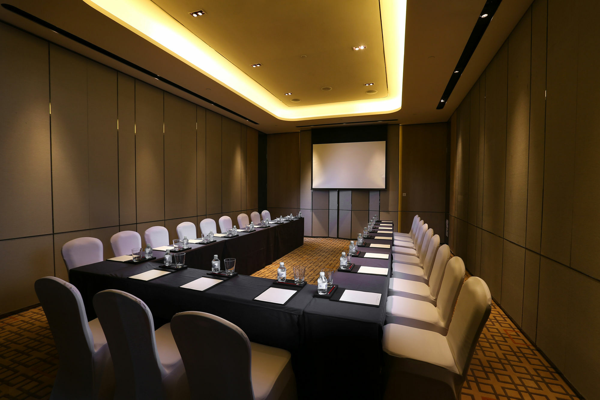 Grand Metropark Hotel Beijing Exterior photo